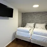 Hartmann Feel At Bed & Breakfast 4*