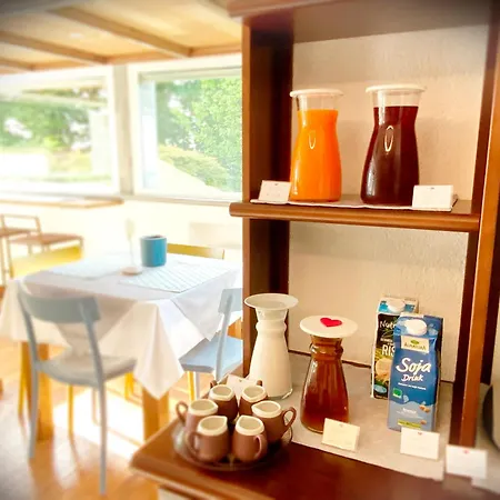 Hartmann Feel At 住宿加早餐酒店 4*