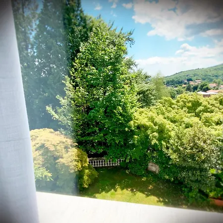 Hartmann Feel At Bed & Breakfast 4*