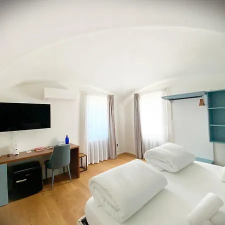 Hartmann Feel At 住宿加早餐酒店 Gignese