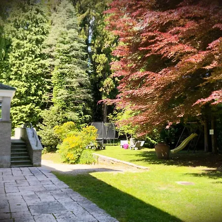 Alojamento de Acomodação e Pequeno-almoço Hartmann Feel At 4*