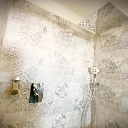 ベッド・アンド・ブレックファスト Hartmann Feel At Gignese