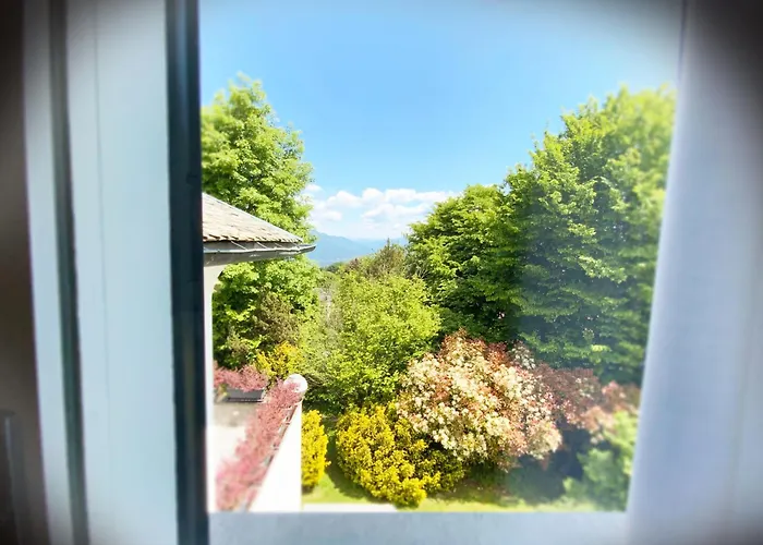 ベッド・アンド・ブレックファスト Hartmann Feel At Gignese